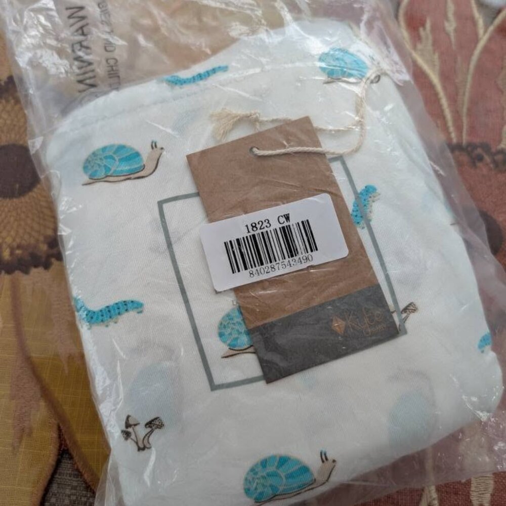 Kyte bamboo crib sheet "CRAWL" print NIB